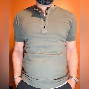 Banana Republic Olive Henley Shirt